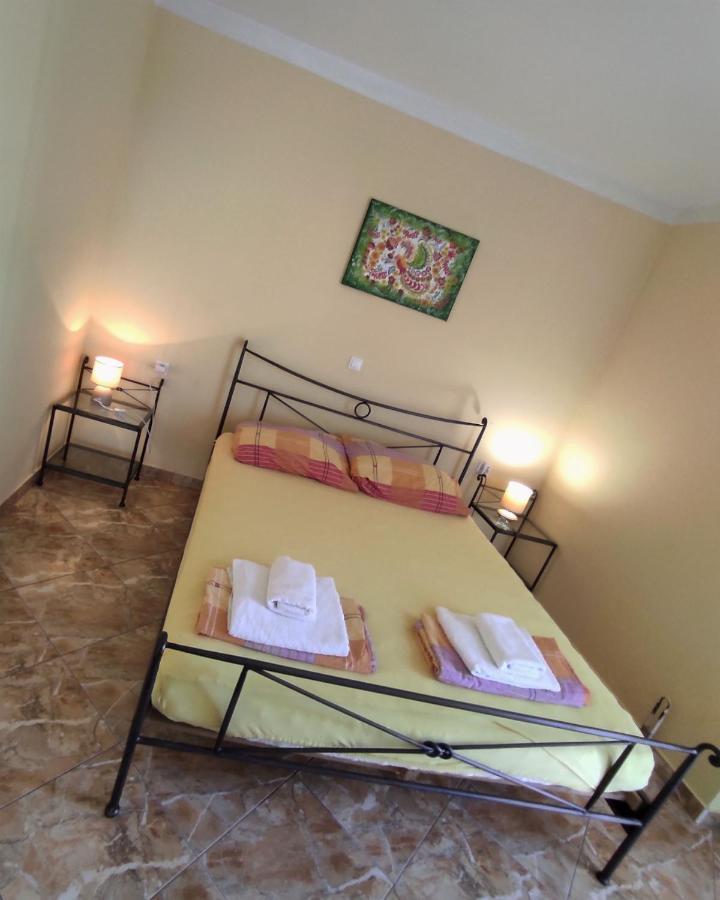 Apartments Barisic Hrvatskih Zrtava 404 Seget Vranjica Trogir Ngoại thất bức ảnh