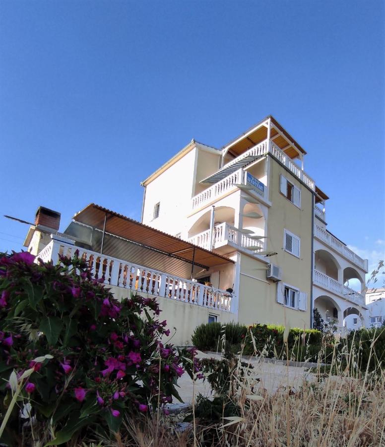 Apartments Barisic Hrvatskih Zrtava 404 Seget Vranjica Trogir Ngoại thất bức ảnh