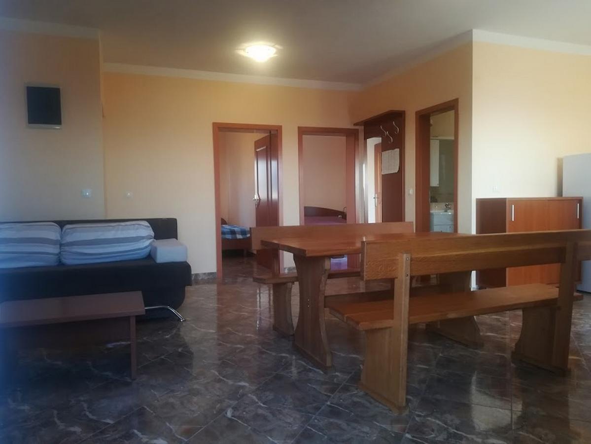 Apartments Barisic Hrvatskih Zrtava 404 Seget Vranjica Trogir Ngoại thất bức ảnh