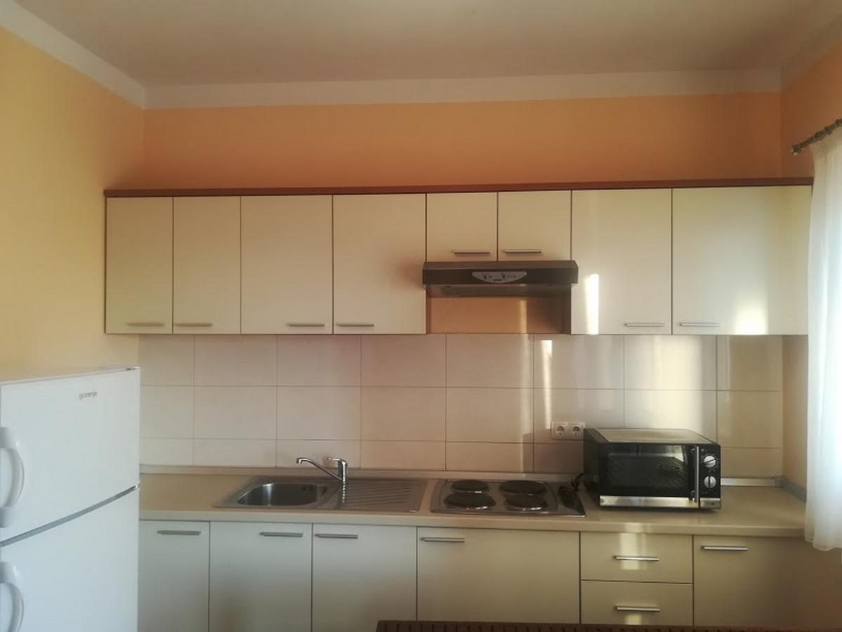Apartments Barisic Hrvatskih Zrtava 404 Seget Vranjica Trogir Ngoại thất bức ảnh