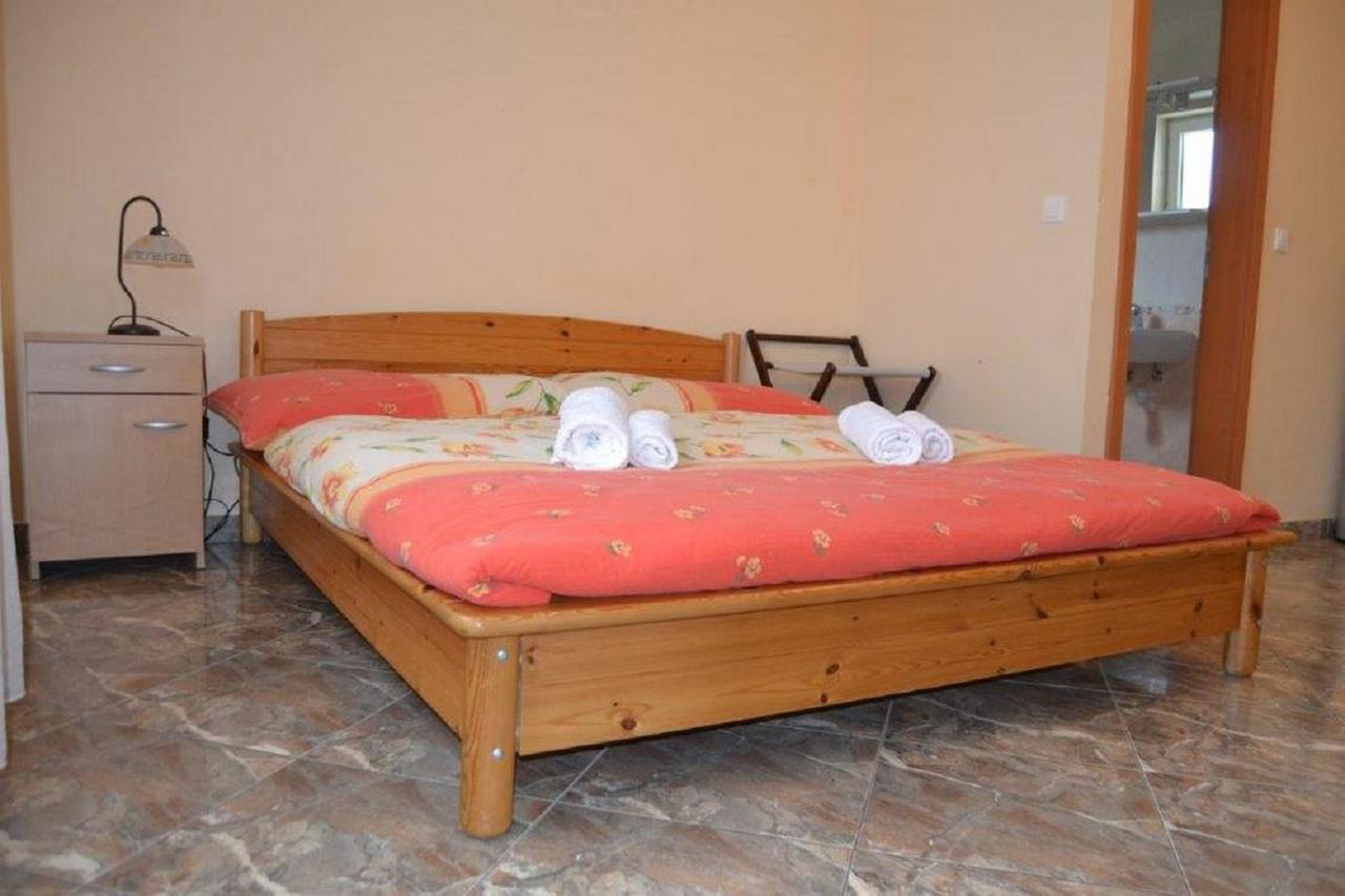 Apartments Barisic Hrvatskih Zrtava 404 Seget Vranjica Trogir Ngoại thất bức ảnh