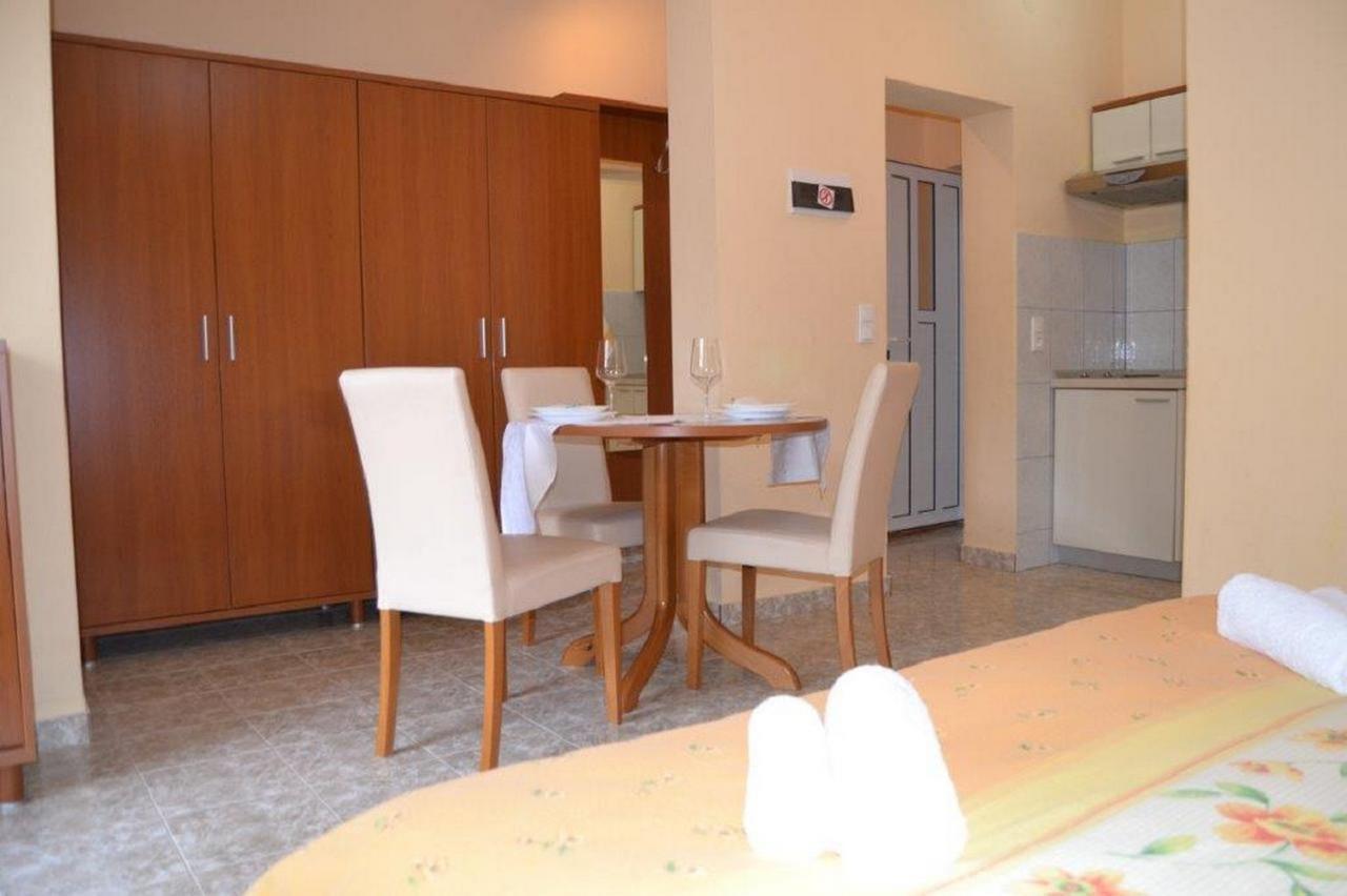 Apartments Barisic Hrvatskih Zrtava 404 Seget Vranjica Trogir Ngoại thất bức ảnh